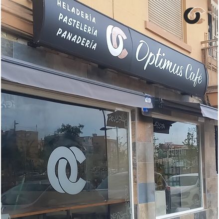 Optimus Café
